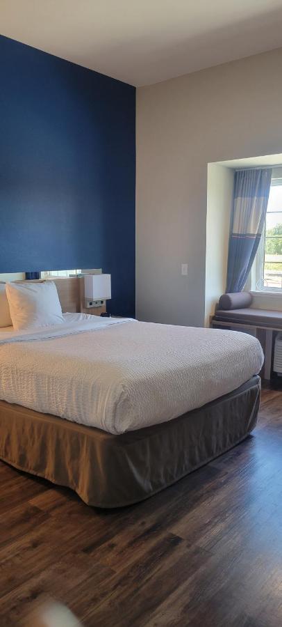 Microtel Inn & Suites By Wyndham Fountain Fort Carson Exteriér fotografie