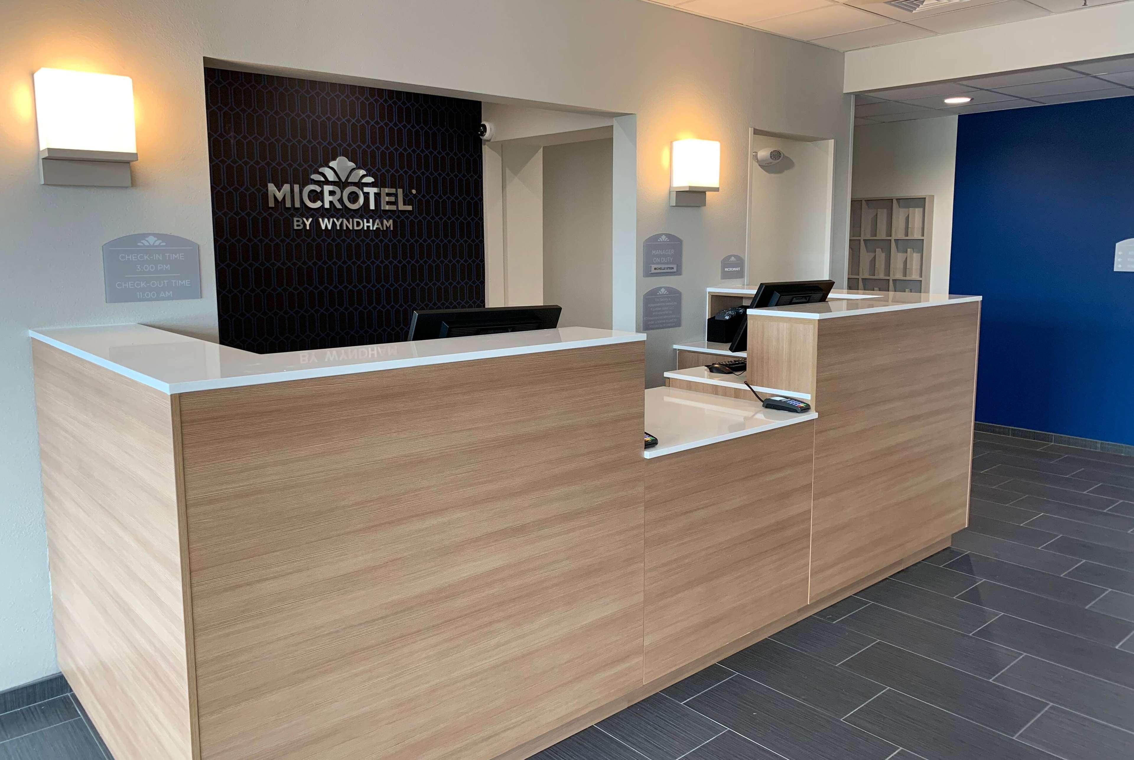 Microtel Inn & Suites By Wyndham Fountain Fort Carson Exteriér fotografie